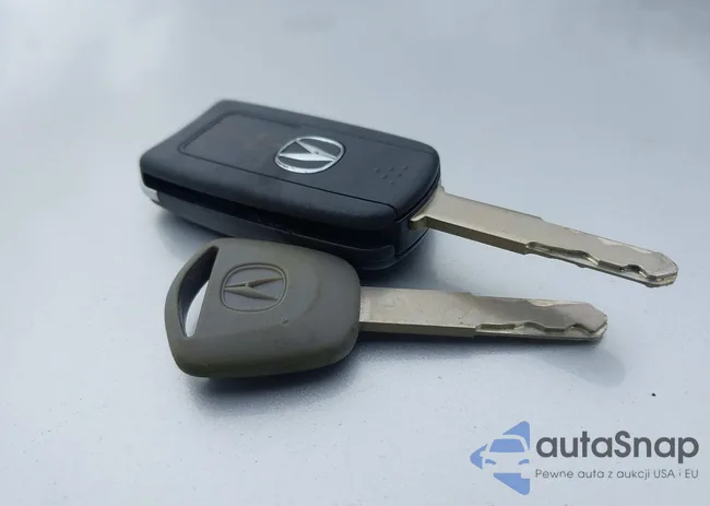 JH4CU2F45CC001976: 44549465