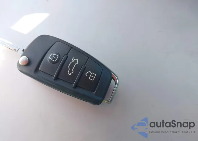 WA1LMAFE7FD012863: 44550602