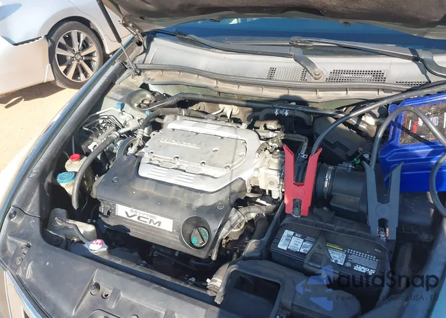 1HGCP36858A066817: 44550662