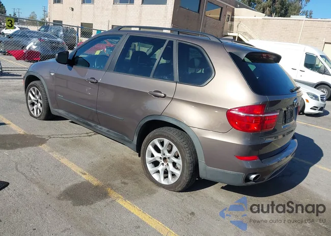 5UXZV4C57BL740958: 44550731