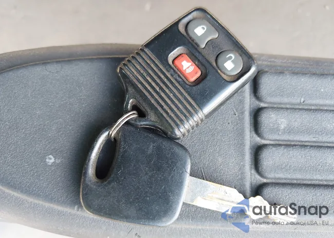 1FTRX07W31KA56257: 44550732