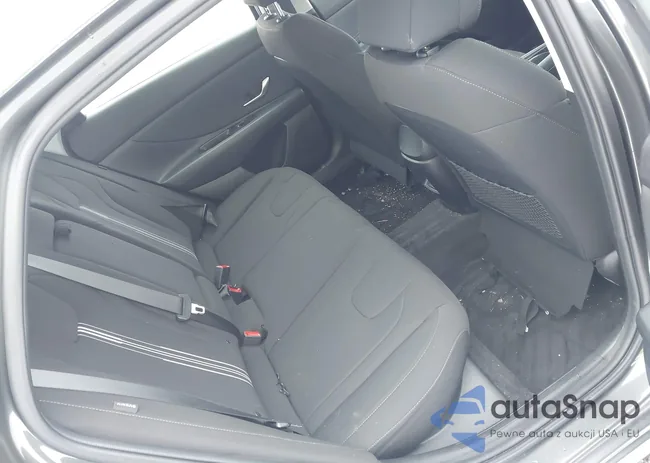 KMHLS4DG9RU747958: 44550774