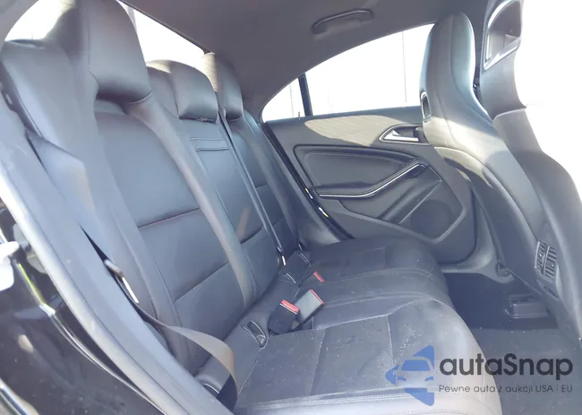 WDDSJ4EBXFN167698: 44550853