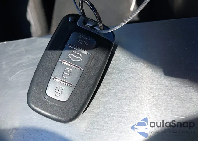 KMHTC6AE4DU135011: 44550881