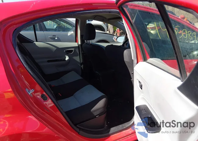 JTDKDTB37D1548499: 44550890