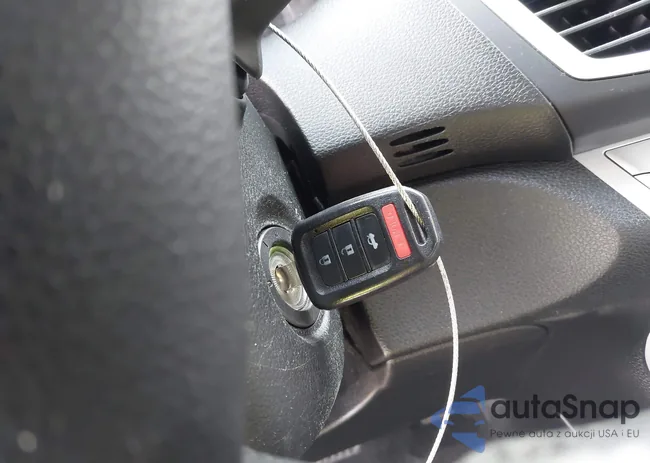 1HGCR2F50FA143794: 44550932