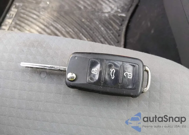 3VW2B7AJ9HM248403: 44551010