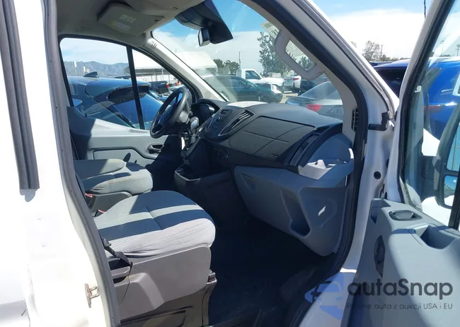 1FTBW2YM1HKA25208: 44551118