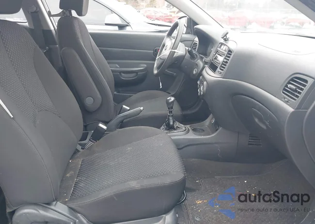 KMHCM3AC0BU191759: 44551128