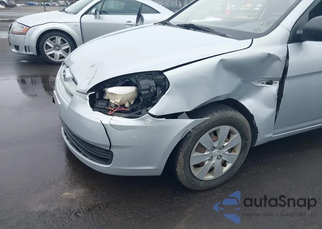 KMHCM3AC0BU191759: 44551128