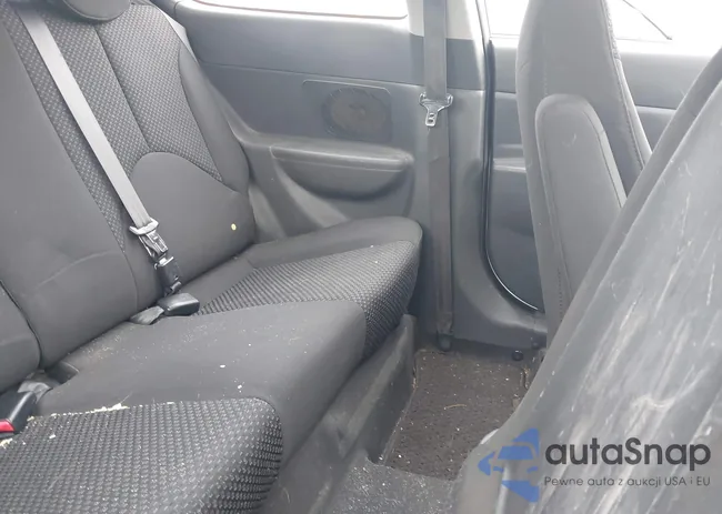 KMHCM3AC0BU191759: 44551128