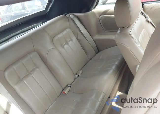 1C3EL55R52N309801: 44550243