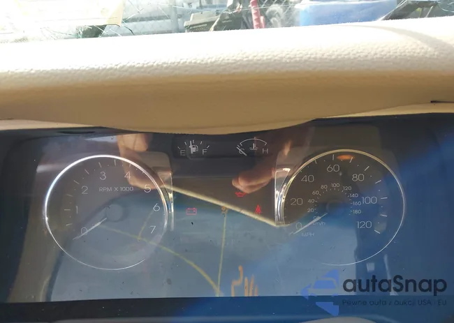 3LNHM28T28R657651: 44550437