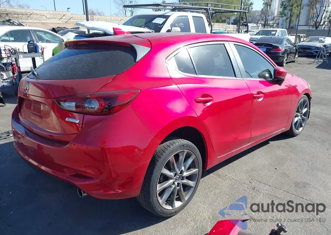 3MZBN1M39JM238364: 44551547