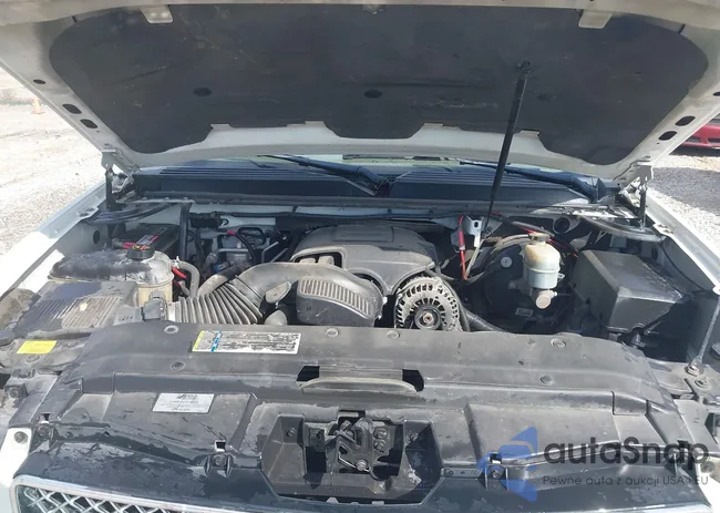 1GNFC230X9R201607: 44551553