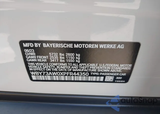 WBY73AW0XPFR44350: 44551589