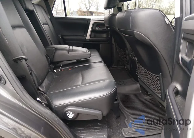 JTEZU5JR1K5199261: 44551670