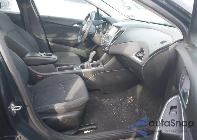 1G1BE5SM6J7101598: 44551672