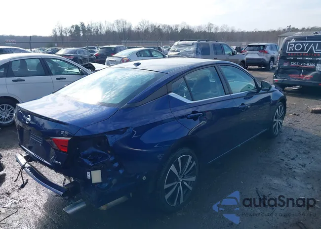 1N4BL4CW0LC118873: 44551750