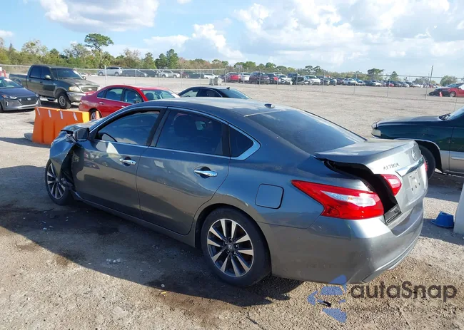 1N4AL3AP7HC201564: 44551845