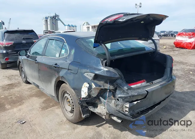 4T1B31HK8JU500750: 44551908