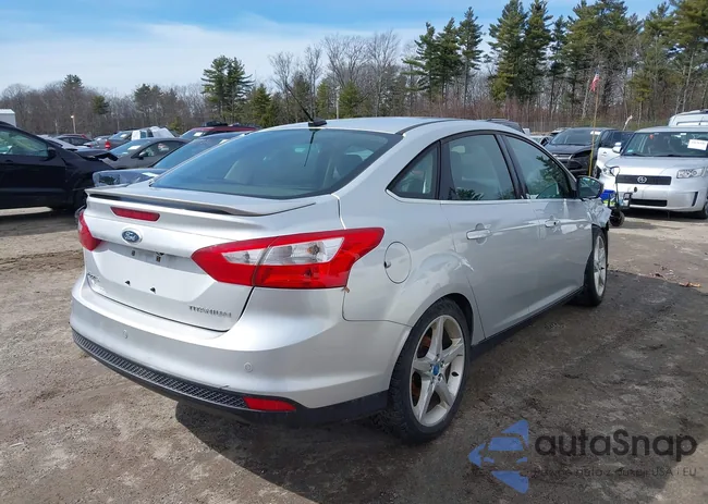 1FAHP3J23CL214070: 44551959