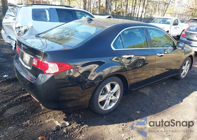 JH4CU2F43DC010726: 44551966