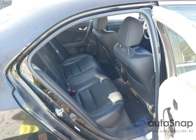 JH4CU2F43DC010726: 44551966