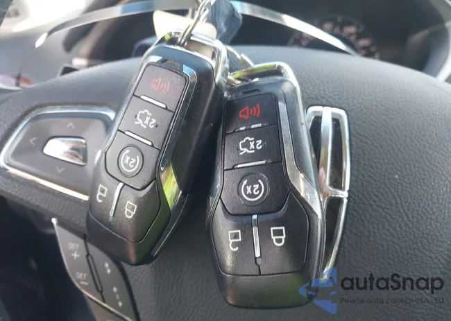 3LN6L2G94GR631177: 44551997