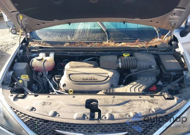 2C4RC1DG7LR211881: 44552037