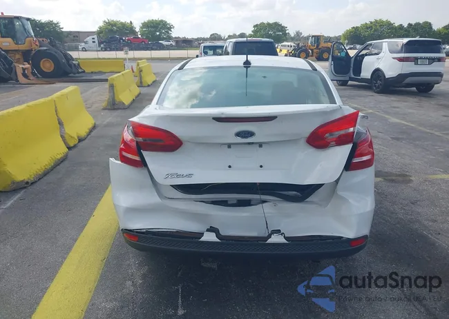 1FADP3E23HL221360: 44551245