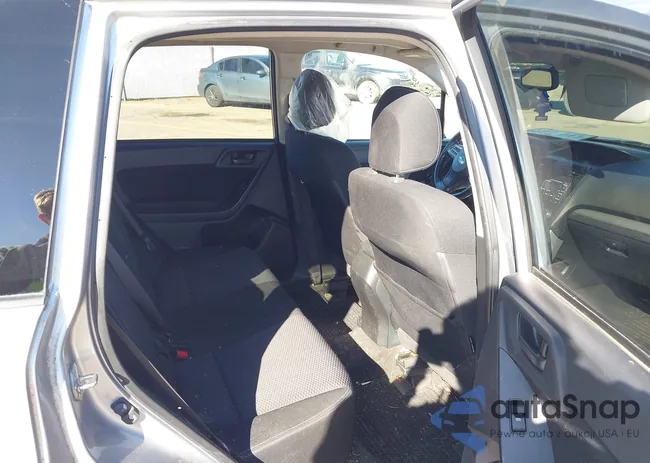 JF2SJAFCXFH411527: 44551279