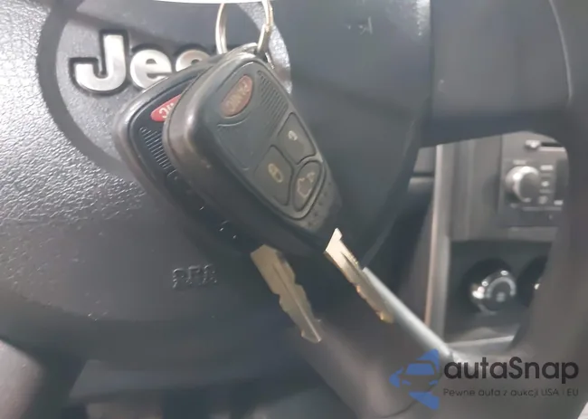 1J4PN2GK4AW167196: 44551347