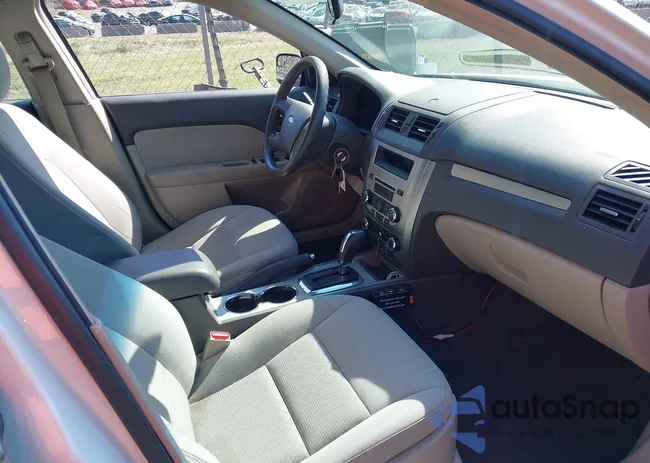 3FAHP0GA3CR322221: 44551403