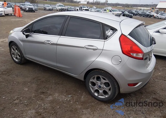 3FADP4FJ5DM118820: 44551407