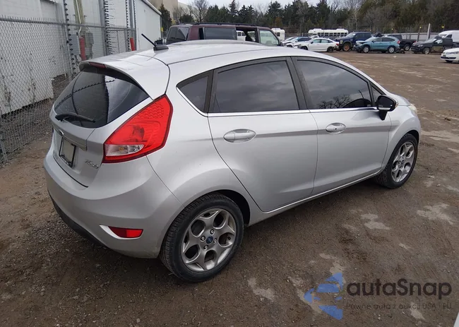 3FADP4FJ5DM118820: 44551407