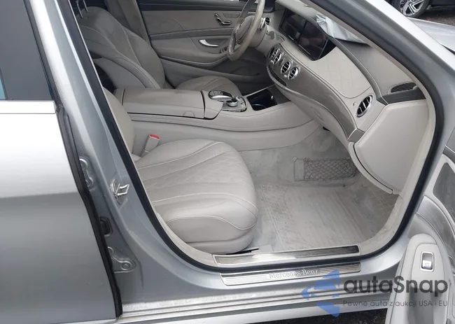 WDDUG8CBXFA185028: 44551446