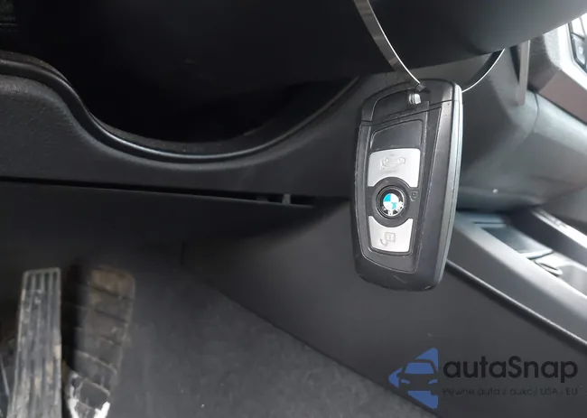 WBA1F7C58FV367241: 44552550