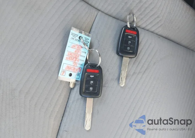 1HGCR2F36GA118804: 44552560