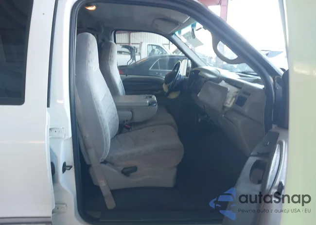 1FTNW21F4XEE25950: 44552562