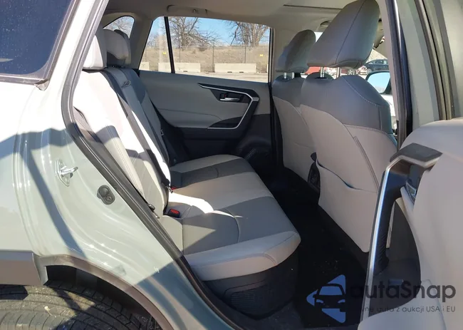 2T3B6RFV8MW022330: 44552571