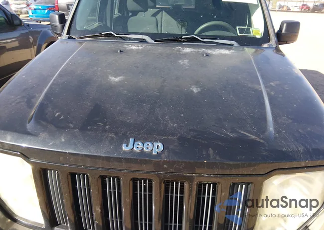 1C4PJMAK4CW155509: 44552744