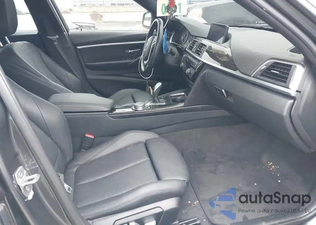 WBA8E3G51GNT78023: 44552825