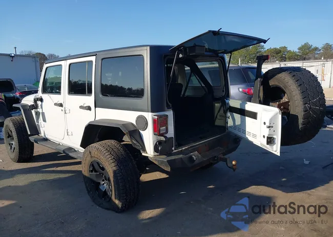 1C4BJWDG4GL156552: 44553121