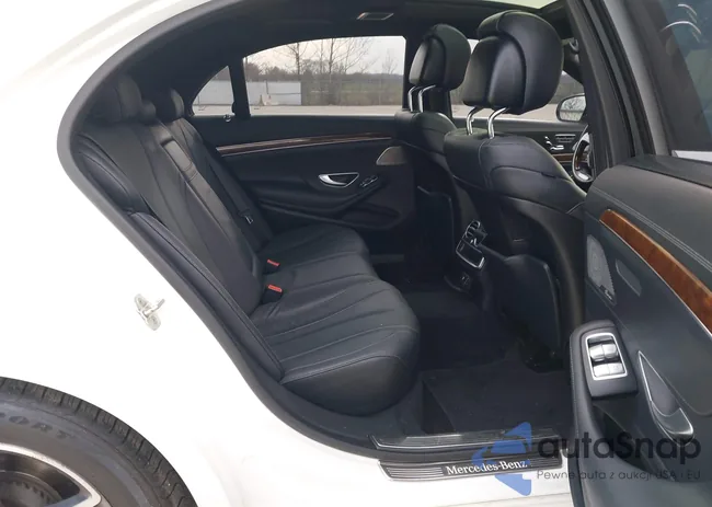 WDDUG8FB5GA209779: 44553139