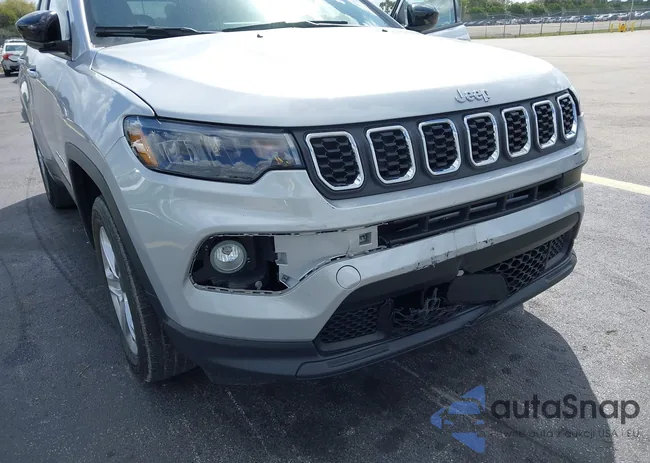 3C4NJDBN9RT112718: 44552528