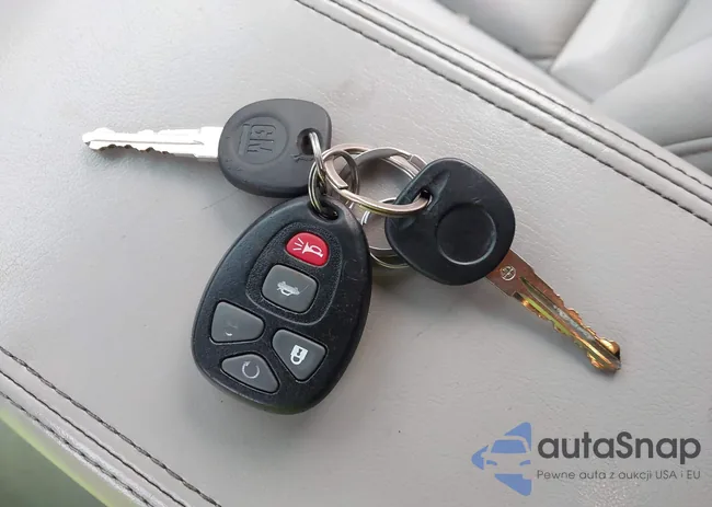 2G1WD58CX89200341: 44553715