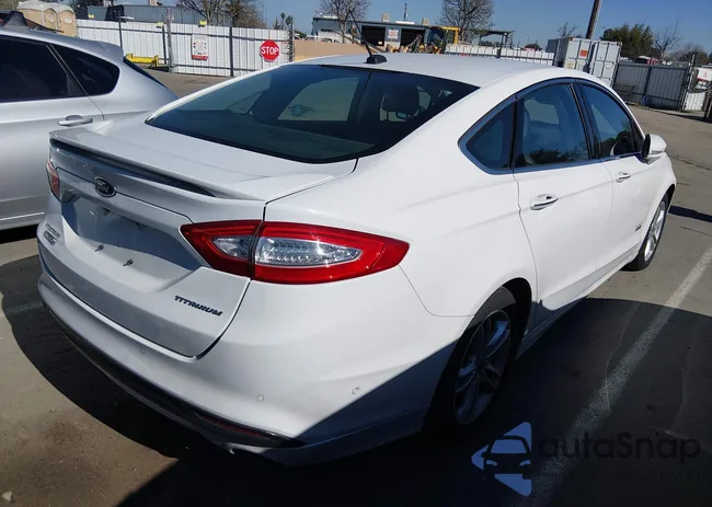 3FA6P0SU0FR284153: 44553727