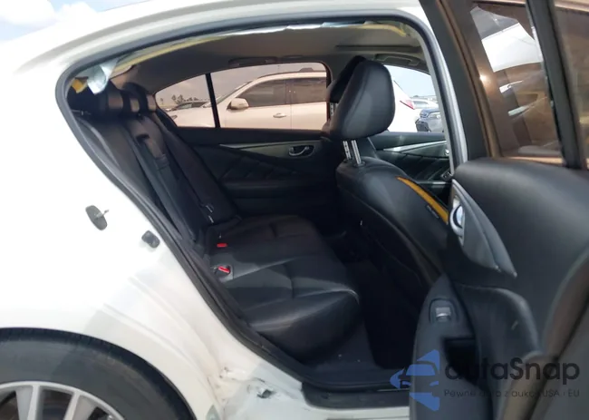 JN1BV7AP9EM683754: 44553790