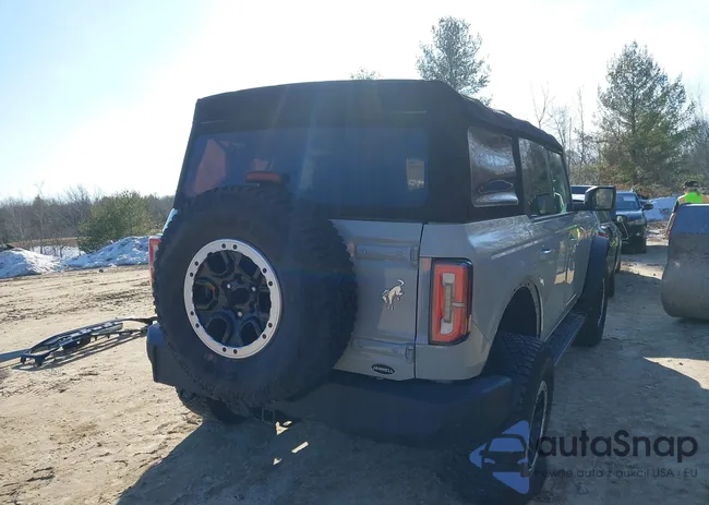 1FMEE5DP2MLA79585: 44553803